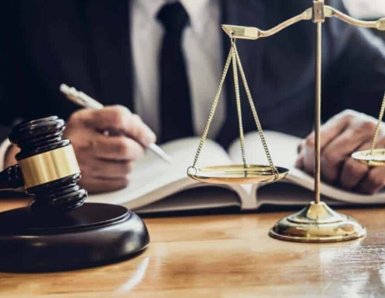 lawyer-advocate